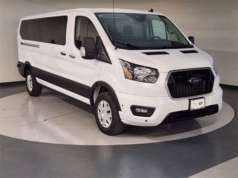 Used 2024 Ford Transit 350 XLT image 7