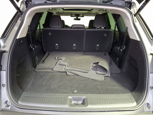 Certified 2025 INFINITI QX60 Luxe image 32