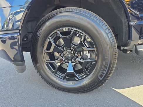 Certified 2025 Ford F150 Lightning XLT image 27