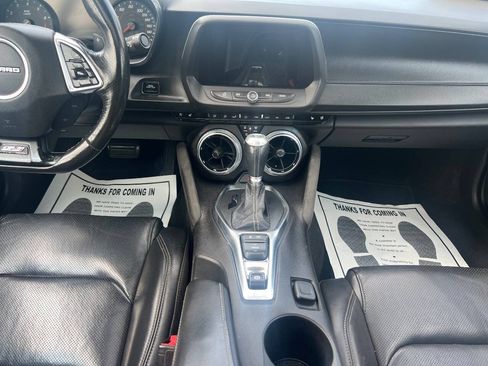 Used 2018 Chevrolet Camaro SS RWD image 20