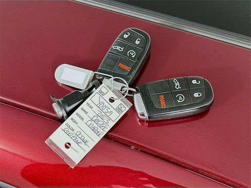 Used 2023 Dodge Charger R/T w/ Blacktop Package image 34