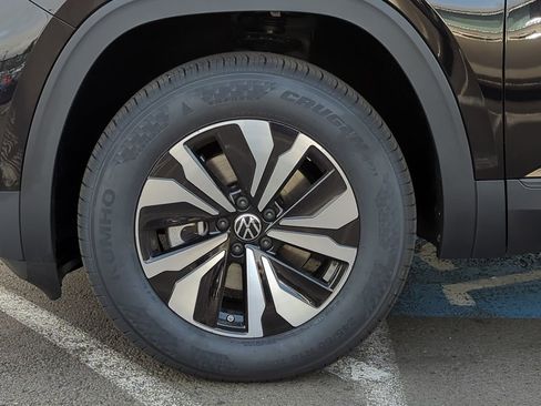 New 2026 Volkswagen Atlas SE image 37