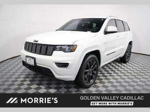 Used 2021 Jeep Grand Cherokee Laredo X AWD/4WD image 1