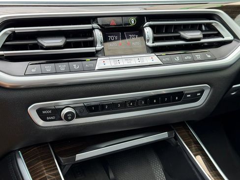 Used 2019 BMW X5 xDrive40i w/ Premium Package 2 AWD/4WD image 14