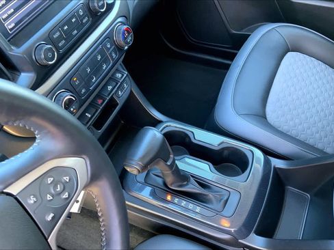 Used 2016 Chevrolet Colorado Z71 image 16