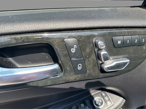 Used 2018 Mercedes-Benz GLS 550 4MATIC w/ Driver Assistance Package image 37