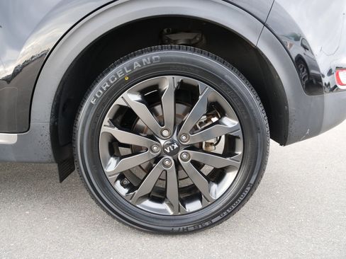 Used 2019 Kia Sportage EX w/ EX Sport Appearance Package image 12