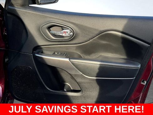 Used 2020 Jeep Cherokee High Altitude AWD/4WD image 33