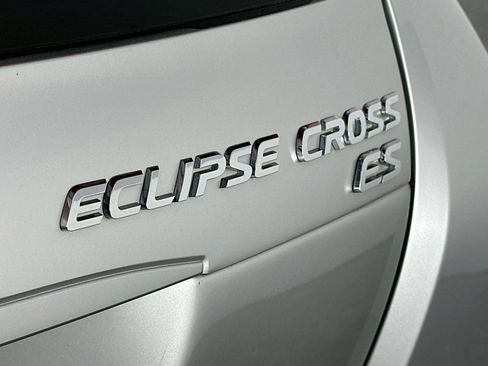 Used 2019 Mitsubishi Eclipse Cross ES AWD/4WD image 25
