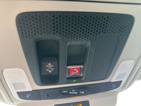 Used 2024 Honda Accord EX image 37