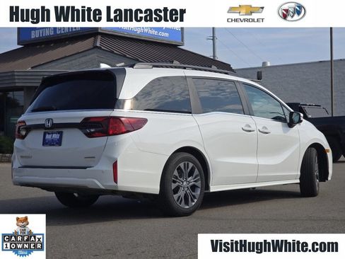 Used 2026 Honda Odyssey Touring image 19