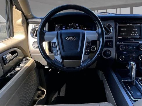 Used 2015 Ford Expedition Limited w/ Equipment Group 301A AWD/4WD image 5
