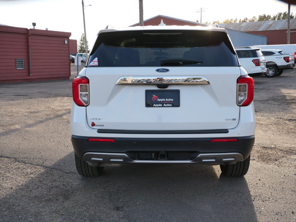 Certified 2020 Ford Explorer XLT w/ Equipment Group 202A AWD/4WD image 5