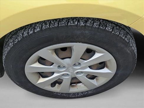 Used 2016 Kia Rio LX image 7