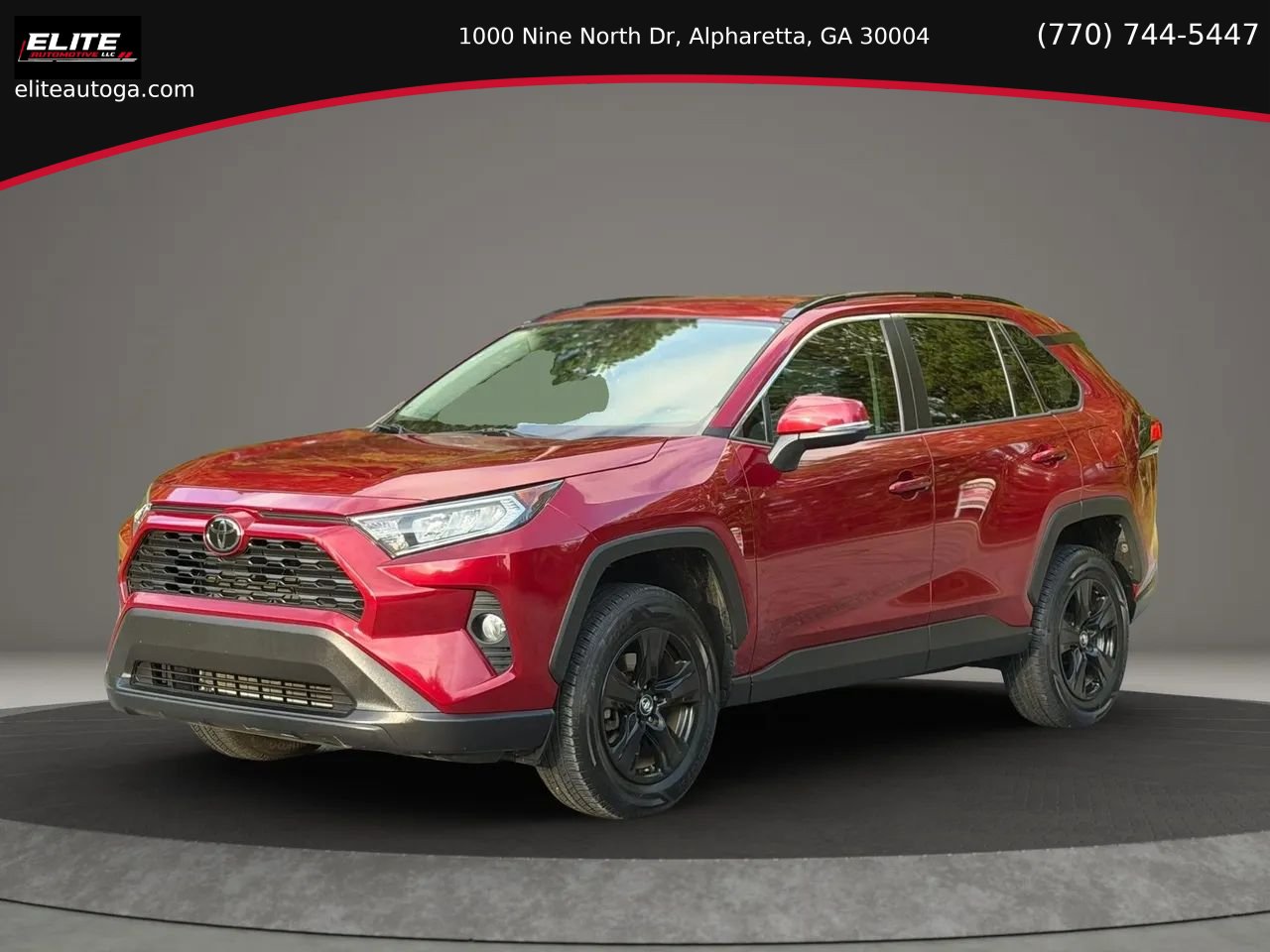 Used 2020 Toyota RAV4 XLE FWD image 1