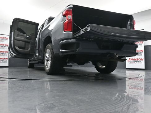 Used 2021 Chevrolet Silverado 1500 Custom AWD/4WD image 30