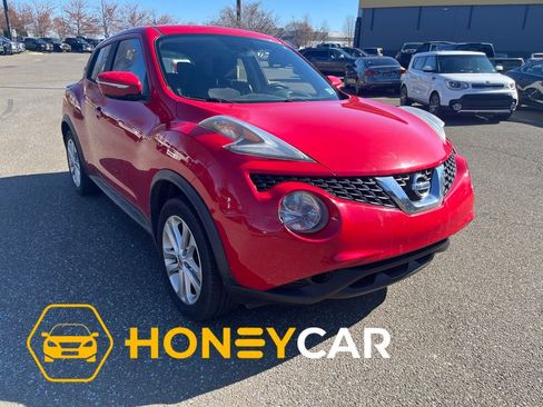 Used 2015 Nissan Juke S image 1