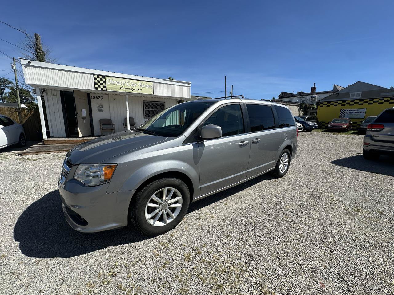 Used 2019 Dodge Grand Caravan SXT FWD image 1