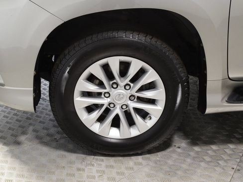Used 2021 Lexus GX 460 Premium w/ Premium Package AWD/4WD image 39