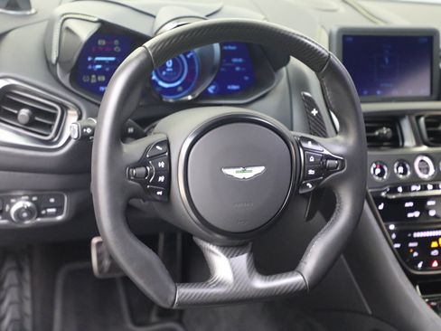 Used 2023 Aston Martin DBS Coupe RWD image 21