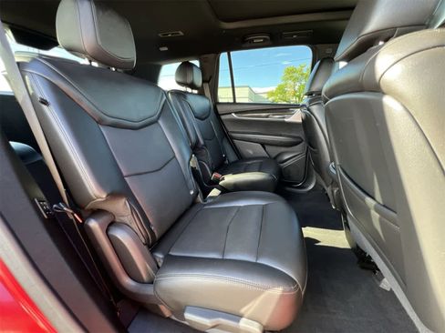 Used 2022 Cadillac XT6 Sport w/ Technology Package image 21