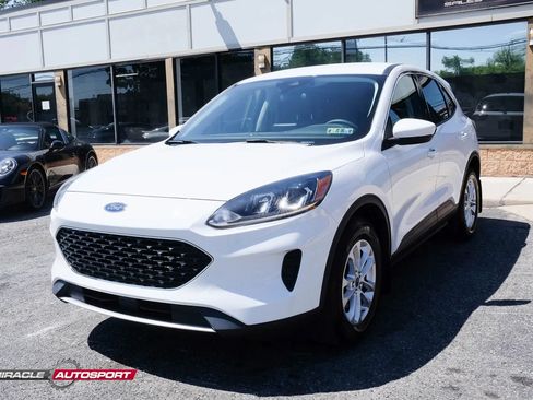Used 2021 Ford Escape SE AWD/4WD image 3