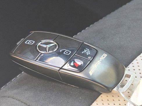 New 2026 Mercedes-Benz GLE 53 AMG 4MATIC Coupe image 40