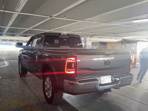 Used 2020 RAM 2500 Limited image 3