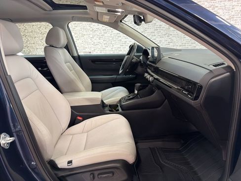 Used 2026 Honda CR-V EX-L image 11