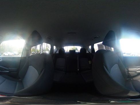Used 2025 Kia Soul LX w/ LX Technology Package FWD image 40