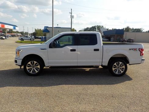 Used 2018 Ford F150 XL w/ Equipment Group 101A Mid AWD/4WD image 2