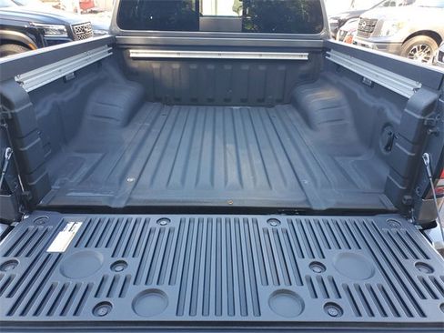 Certified 2024 Nissan Frontier SV w/ SV Convenience Package image 6