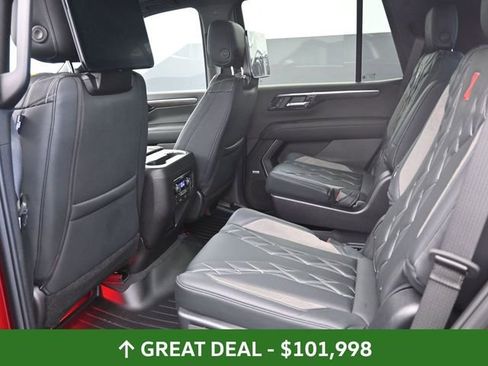 Used 2025 Chevrolet Tahoe Premier image 23