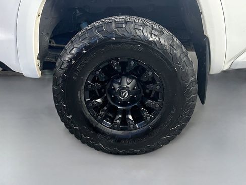 Used 2018 Toyota Tundra SR5 w/ TRD Sport Package AWD/4WD image 33