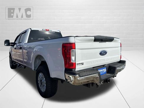 Used 2018 Ford F250 XLT image 4