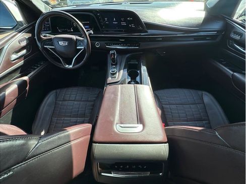 Used 2021 Cadillac Escalade ESV Sport Platinum image 18