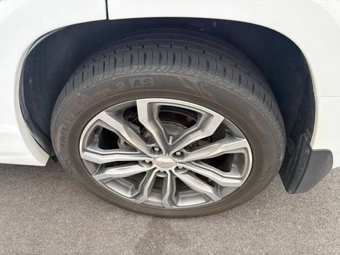 Used 2020 GMC Terrain Denali w/ LPO, Floor Liner Package AWD/4WD image 26