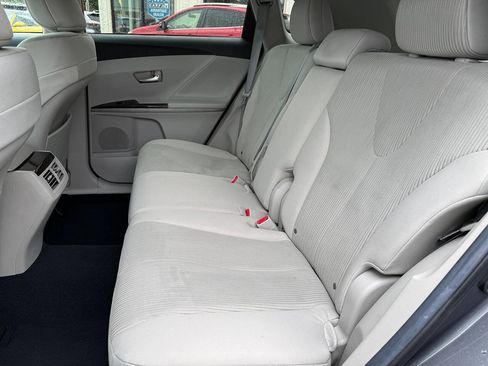 Used 2011 Toyota Venza AWD w/ Convenience Pkg image 93