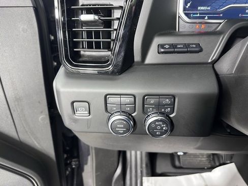 Used 2023 GMC Sierra 1500 AT4 w/ AT4 Premium Package image 23