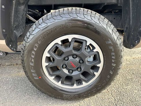 Used 2026 Toyota Tacoma TRD Off-Road image 19