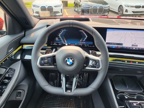 New 2027 BMW 540i xDrive w/ M Sport Package AWD/4WD image 28