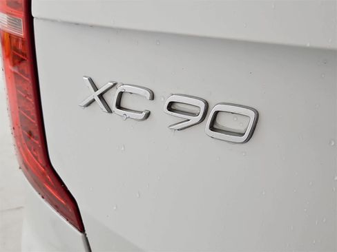 Used 2022 Volvo XC90 T6 Inscription w/ Advanced Package image 12