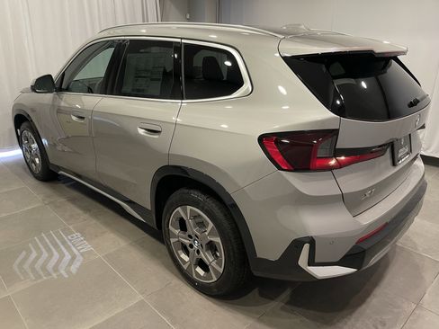 New 2026 BMW X1 xDrive28i w/ Technology Package AWD/4WD image 4