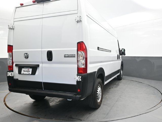 Used 2026 RAM ProMaster 2500 w/ Convenience Group FWD image 7