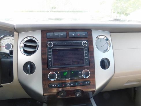 Used 2008 Ford Expedition EL Limited image 13