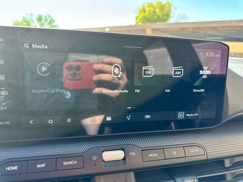 Used 2025 Kia K4 GT-Line w/ GT-Line Sunroof Package image 35