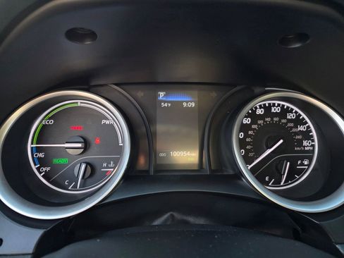 Used 2023 Toyota Camry LE image 14