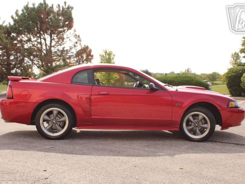 Used 2001 Ford Mustang GT image 18