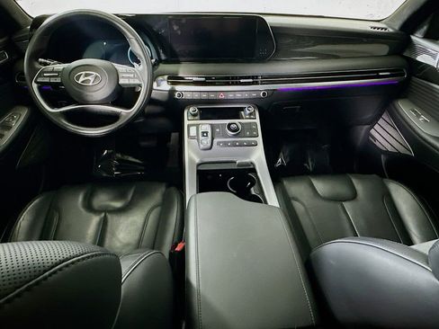 Used 2024 Hyundai Palisade Calligraphy FWD image 17