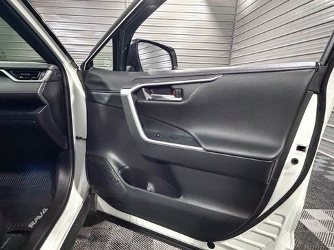 Used 2021 Toyota RAV4 XSE w/ Weather Package image 32